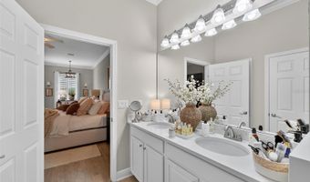 210 LATITUDE Pl, Apollo Beach, FL 33572