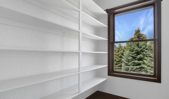 217 Kingsbury Ln, Bellevue, ID 83313