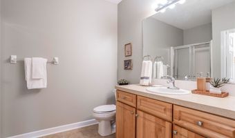 544 Kelsey Ln, Altoona, IA 50009