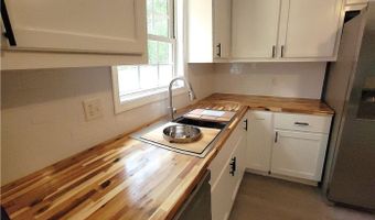 124 La Mae Cir, Aylett, VA 23009