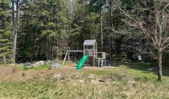 29 Forest Edge Dr, Hanover, NH 03755