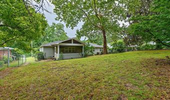 303 Lakeview Dr, Andalusia, AL 36420