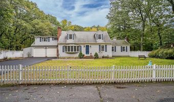 53 Charcalee Dr, Cranston, RI 02921