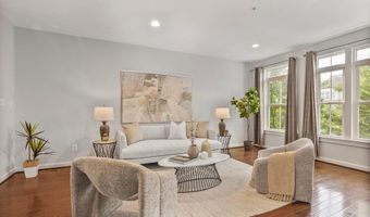 44713 PLYMPTON Sq, Ashburn, VA 20147