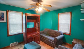 941 Douglas St, Alton, IL 62002