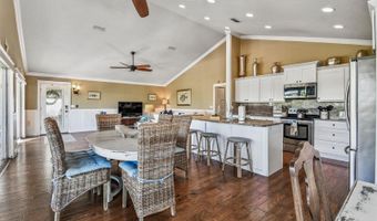 612 FERN St, Anna Maria, FL 34216