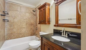 507 4th St NW, Altoona, IA 50009
