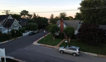 301 ADAMS St B, Annapolis, MD 21403