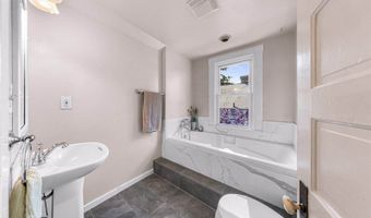 2625 Patton St, Bellingham, WA 98225
