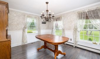 9 Heather Ln, Burlington, CT 06013