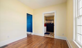 137 E 1400 Rd, Baldwin City, KS 66006