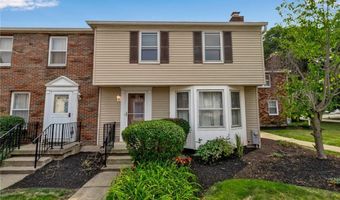 77 Sundridge Dr, Amherst, NY 14228