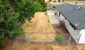 11300 FINNEGANS Way, Oregon City, OR 97045