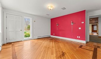 180 Ross Hill Rd, Charlestown, RI 02813