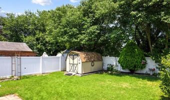 9 MOORE Ave, Barrington, NJ 08007