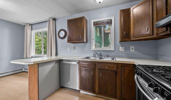 4143 Vance Dr #7, Anchorage, AK 99508