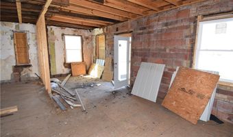 1132 Main St, Aliquippa, PA 15001