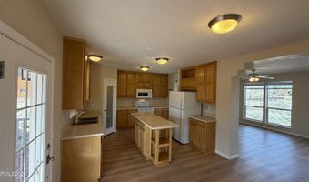 2335 Jacobsen Ln, Gardnerville, NV 89410