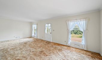 33 Lake St, Badin, NC 28009