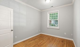 430 IRVING St NW 102, Washington, DC 20010
