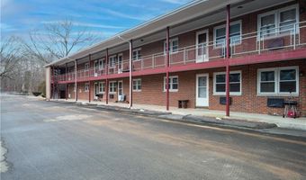 136 Liberty St, Clinton, CT 06413