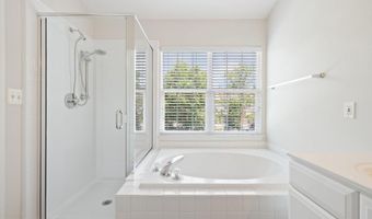 43598 DUNHILL CUP Sq, Ashburn, VA 20147