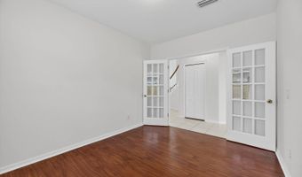 7711 Nottinghill Sky Dr, Apollo Beach, FL 33572