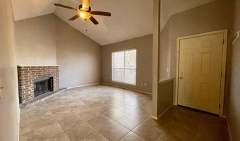 501 SW 11th St D, Bentonville, AR 72712