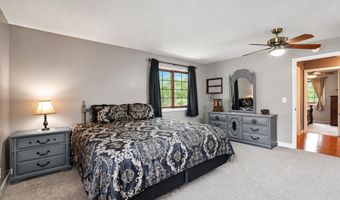 1005 W Richway Dr, Albert Lea, MN 56007