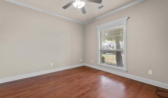 164 Crystal Lake Rd, Austin, AR 72007
