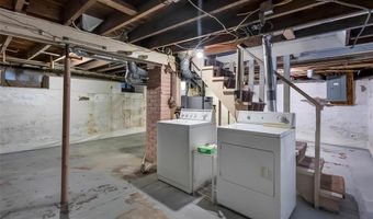 907 Hawley Ave, Alton, IL 62002
