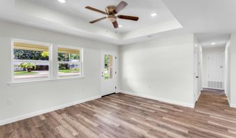 2223 Popps Ferry Rd, Biloxi, MS 39532