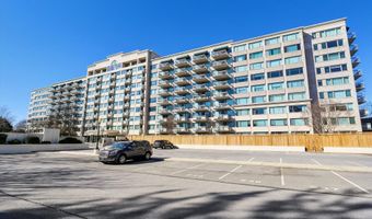 5450 WHITLEY PARK Ter 413, Bethesda, MD 20814