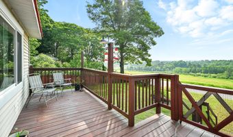 821 China Rd, Albion, ME 04910
