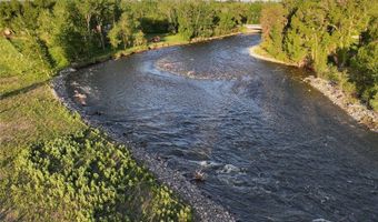 21 Old Boulder Rd, Big Timber, MT 59011