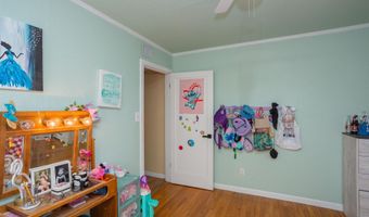 912 S 6th St, Artesia, NM 88210