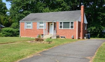 3720 TERRACE Dr, Annandale, VA 22003