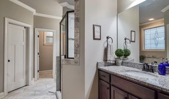 220 STERLING GATE Ln, Alabaster, AL 35007
