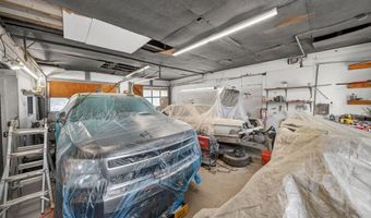 657 Yarmouth Rd, Barnstable, MA 02601