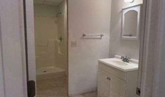 631 South St, Akron, IA 51001