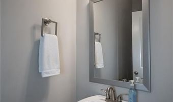 438 Auburn Station Dr, Auburn, GA 30011