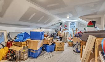 22 Flanders Dr, Barnegat, NJ 08005