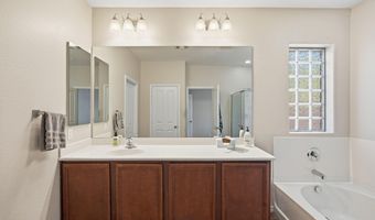 270 S SAN MARINO Loop, Casa Grande, AZ 85194