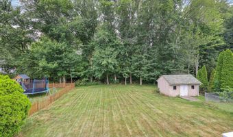 93 Burnham St, Berlin, CT 06037