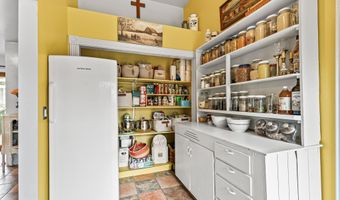2999 Diane St, Ashland, OR 97520
