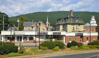 225-233 Main St, Brattleboro, VT 05301