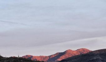 S Tillys Trail, Black Canyon City, AZ 85324