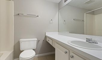 115 OYSTER BAY Cir 320, Altamonte Springs, FL 32701