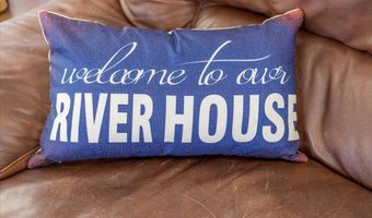 7870 25th Pl, Bell, FL 32619