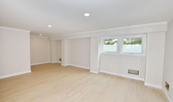 674 Lake Ave, Bay Head, NJ 08742